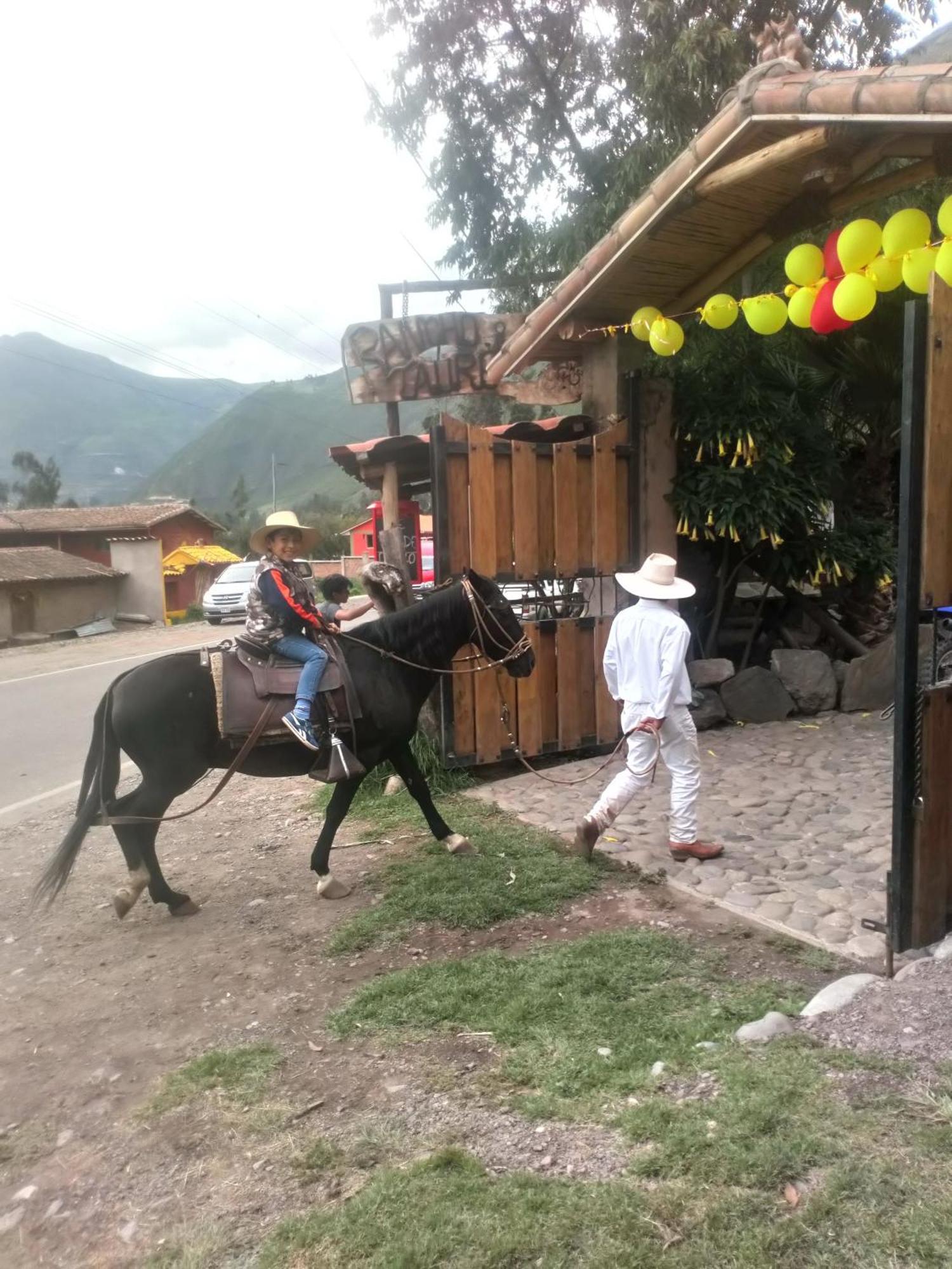 Ecolodge Ccatan Урубамба Екстер'єр фото